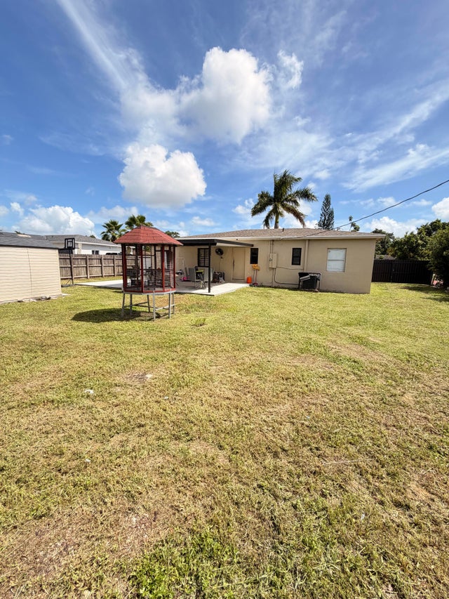 1 of 21 - 14240 Graves Drive, Miami, FL