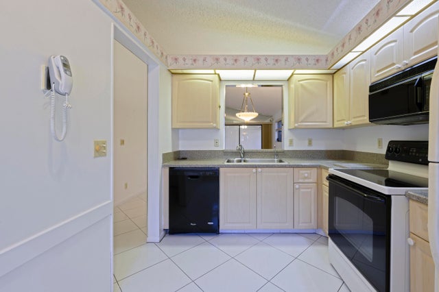 2 of 25 - 6222 Pointe Regal Circle, Delray Beach, FL
