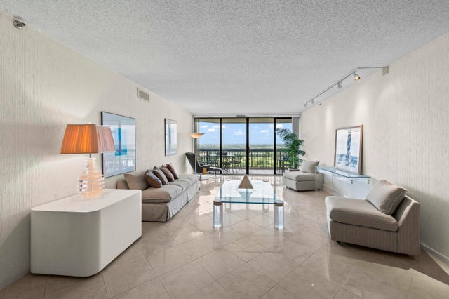 3 of 69 - 1900 Consulate Place #1905, West Palm Beach, FL