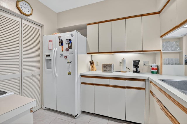 2 of 51 - 19367 Sabal Lake Drive #5037, Boca Raton, FL