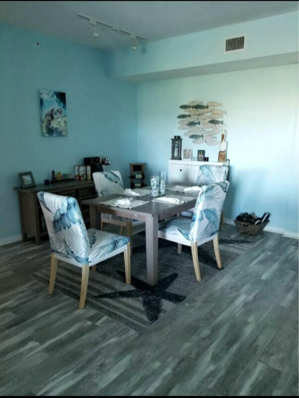 5 of 10 - 802 W Windward Way #309, Lantana, FL