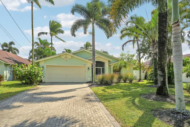 2 of 37 - 6442 Drake Street, Jupiter, FL