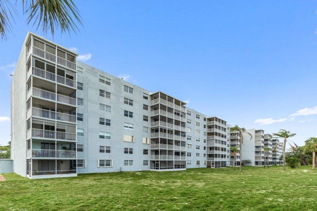 3 of 43 - 5500 Nw 2nd Avenue #418, Boca Raton, FL