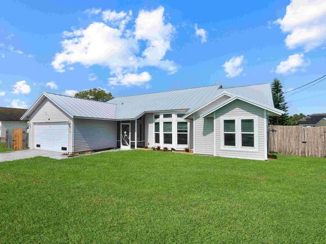 733 Sw Acapulco Ter, Port Saint Lucie