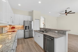 Photo of Listing #RX-11130467