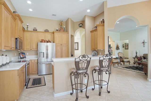 3 of 47 - 509 Nw Blue Lake Drive, Port Saint Lucie, FL