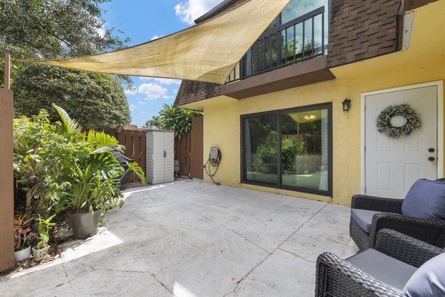 1 of 30 - 110 N Delaware Boulevard #18a, Jupiter, FL
