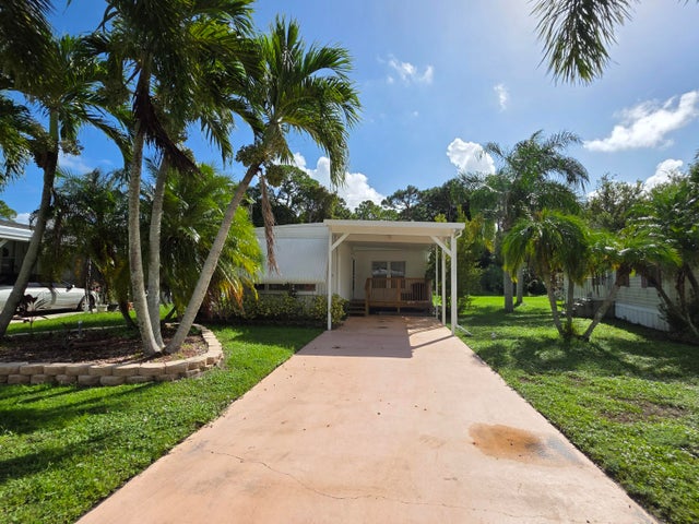 2 of 19 - 221 Camino Del Rio, Port Saint Lucie, FL