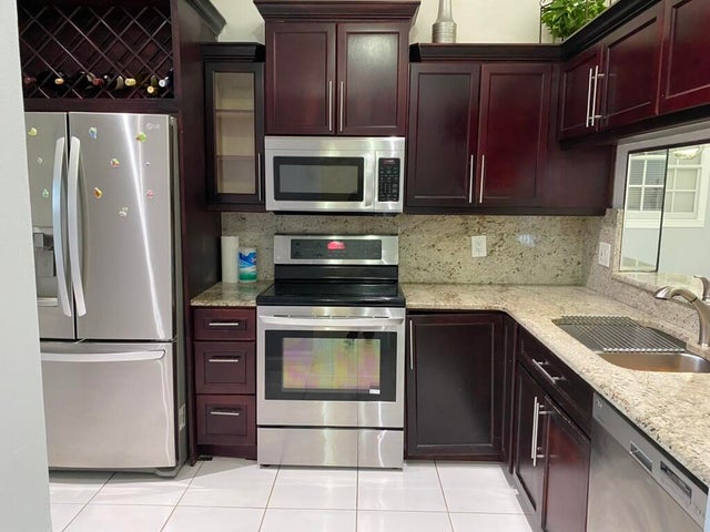 4 of 20 - 4711 Lucerne Lakes Boulevard E #204, Lake Worth, FL