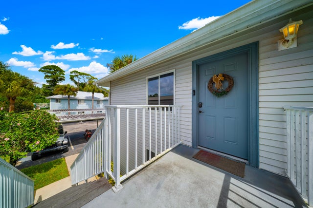 1 of 30 - 197 Se Village Drive #197, Port Saint Lucie, FL