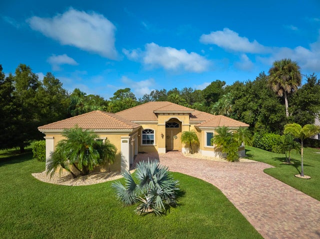 1 of 77 - 8300 Sw Cattleya Drive, Stuart, FL