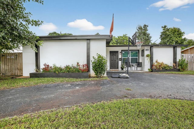 2 of 34 - 7451 Nw 21st Street, Sunrise, FL