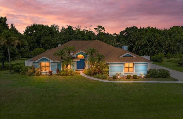 1 of 46 - 1127 Sw Catalina Street, Palm City, FL