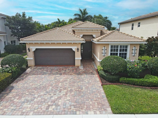 1 of 56 - 212 Behring Way, Jupiter, FL