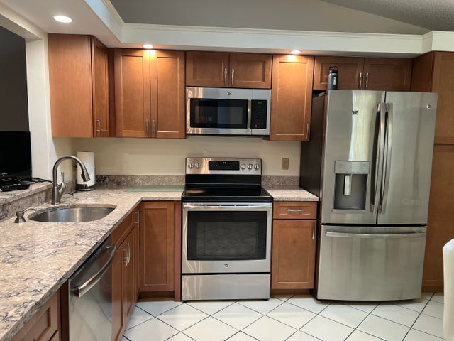 2 of 52 - 10555 Garden Palm Court #a, Boynton Beach, FL