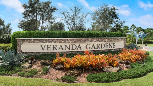 3 of 54 - 534 Se Crathes Street, Port Saint Lucie, FL
