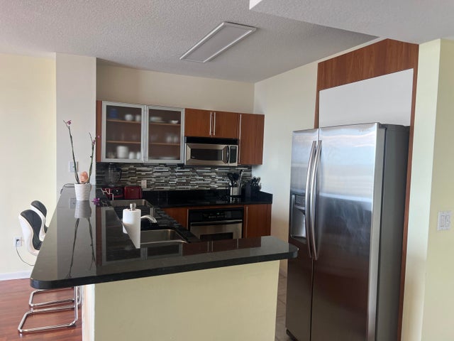 5 of 19 - 1551 N Flagler Drive #1108, West Palm Beach, FL