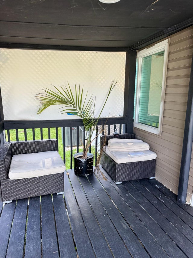2 of 13 - 102 Plantation Blvd, Lake Worth, FL
