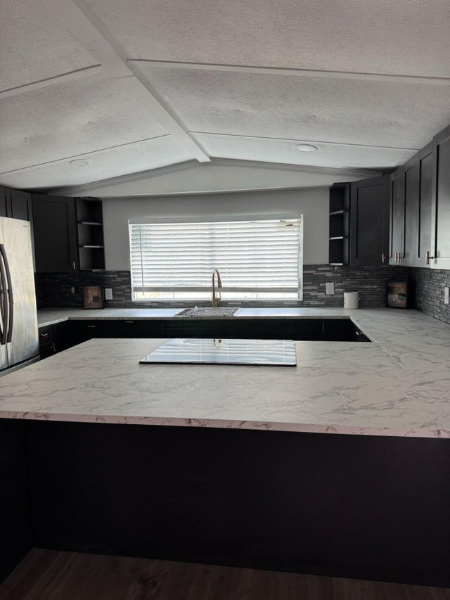 4 of 13 - 102 Plantation Blvd, Lake Worth, FL