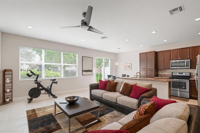 4 of 29 - 9040 Kingsmoor Way, Lake Worth, FL