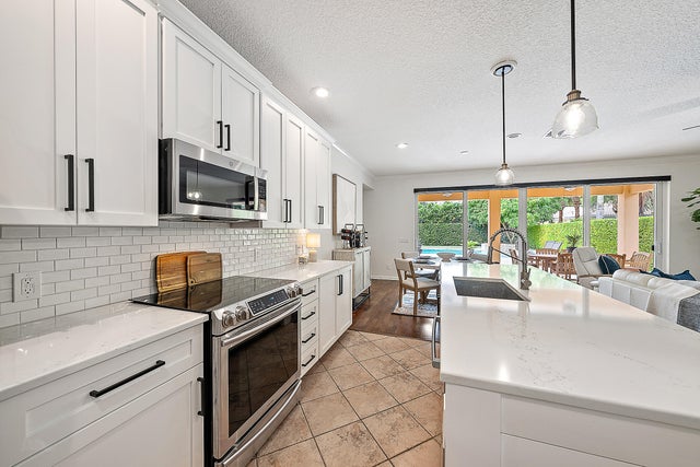 5 of 33 - 116 Sardinia Circle, Jupiter, FL