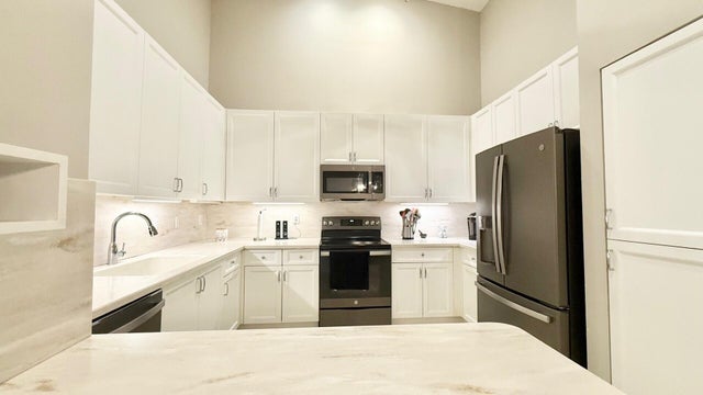 5 of 16 - 9905 Galleon Drive, West Palm Beach, FL