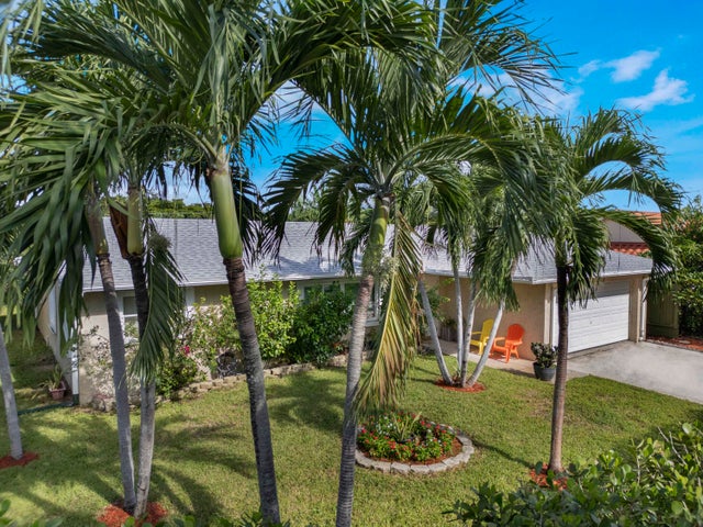 1 of 39 - 101 N Sequoia Drive N, West Palm Beach, FL