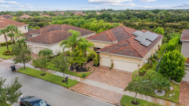 4 of 33 - 11931 Sw Aventino Drive, Port Saint Lucie, FL