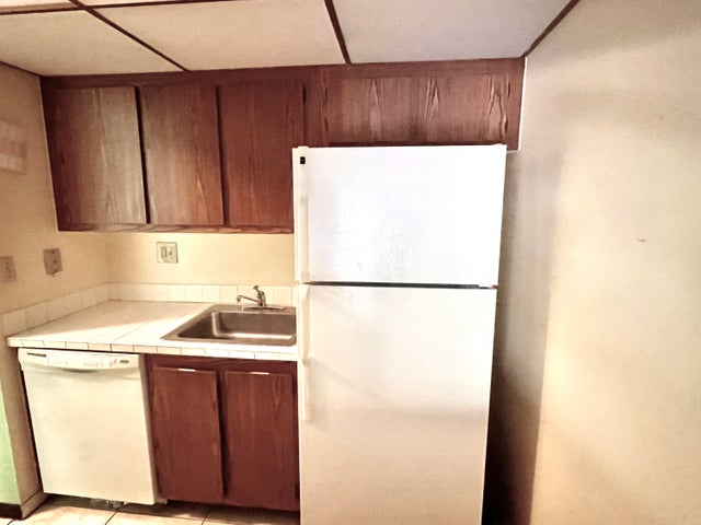 3 of 10 - 2000 N Congress Avenue #206, West Palm Beach, FL