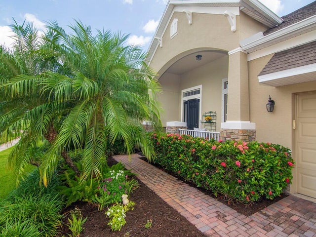 4 of 52 - 1340 S Village Square, Vero Beach, FL