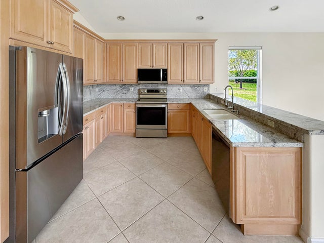 2 of 13 - 7725 Royale River Lane, Lake Worth, FL