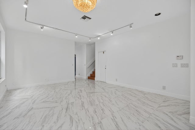 5 of 67 - 4083 Lake Tahoe Circle, West Palm Beach, FL