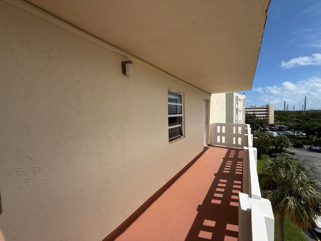 2 of 93 - 301 Se 3rd Street #510, Dania, FL