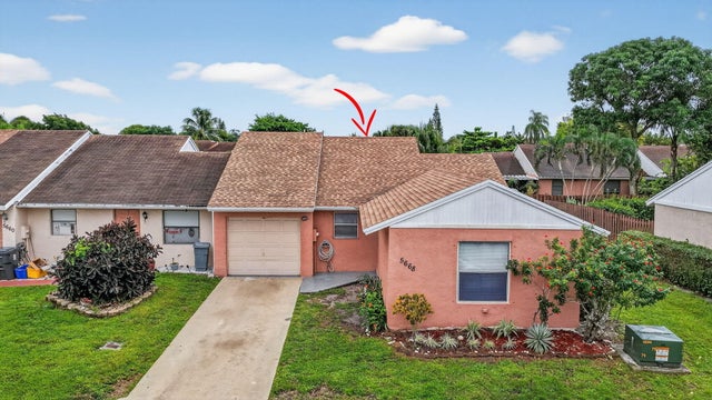 2 of 34 - 5668 Waltham Way, Lake Worth, FL