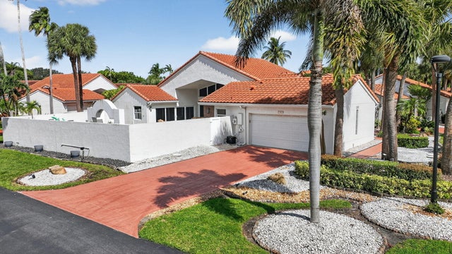 2 of 72 - 17679 Candlewood Terrace, Boca Raton, FL