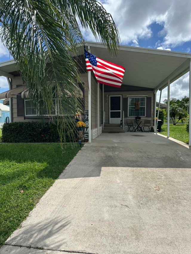 1 of 13 - 7 Guadalupe, Port Saint Lucie, FL
