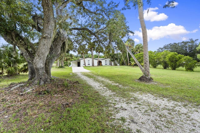 5 of 47 - 4687 N Old Dixie Highway, Fort Pierce, FL