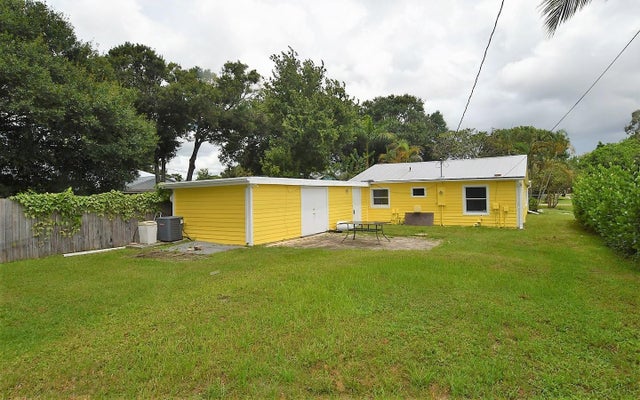 4 of 30 - 976 Sw 34th Terrace, Palm City, FL