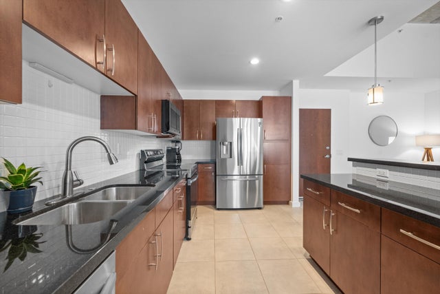 4 of 35 - 300 S Australian Avenue #1619, West Palm Beach, FL