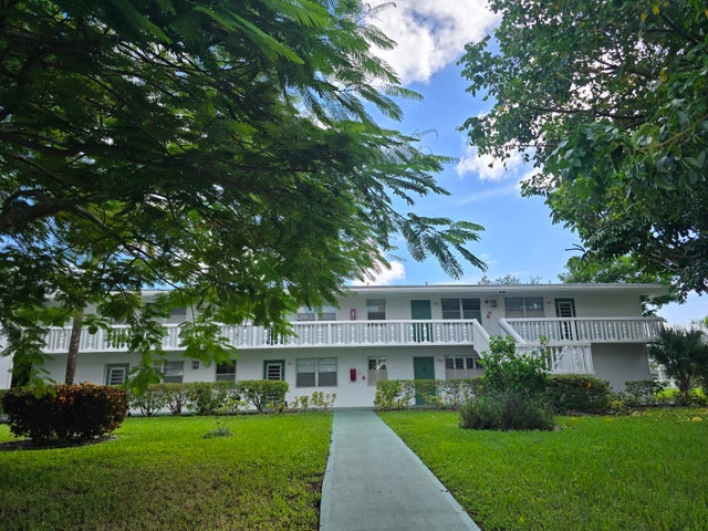 1 of 33 - 294 Farnham M #294, Deerfield Beach, FL