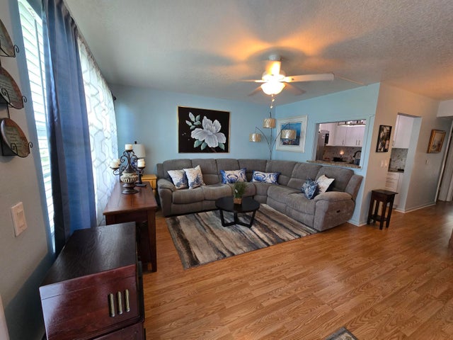 3 of 33 - 294 Farnham M #294, Deerfield Beach, FL