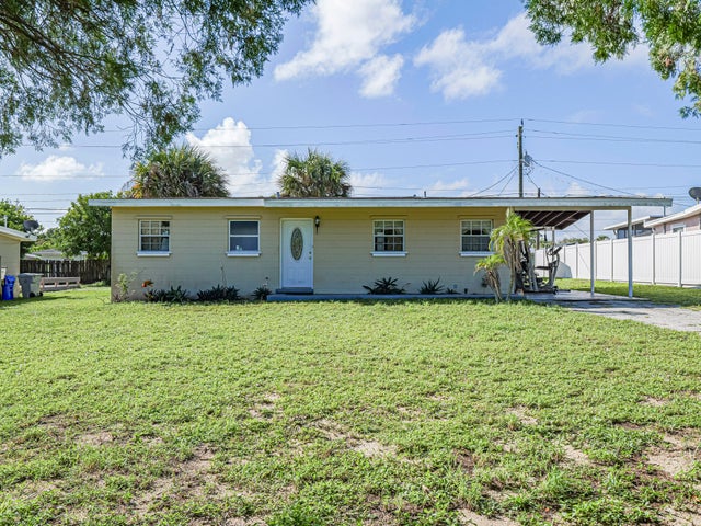 4 of 30 - 563 4th Place Sw, Vero Beach, FL