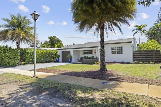 4 of 52 - 297 Minola Drive, Miami Springs, FL