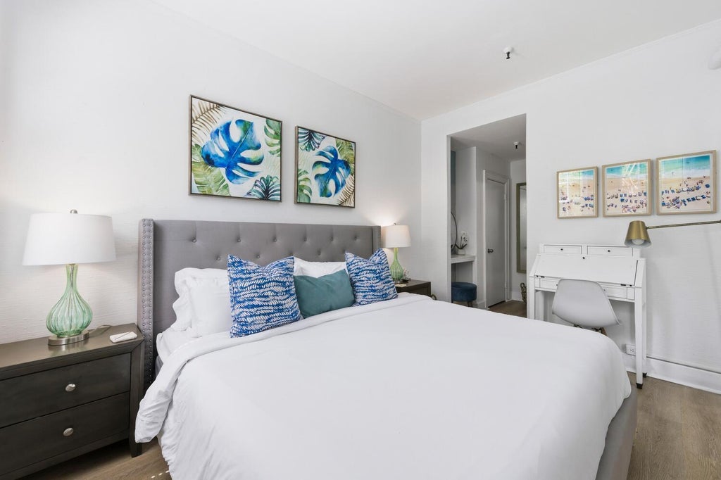 235 Sunrise Av #2259, Palm Beach