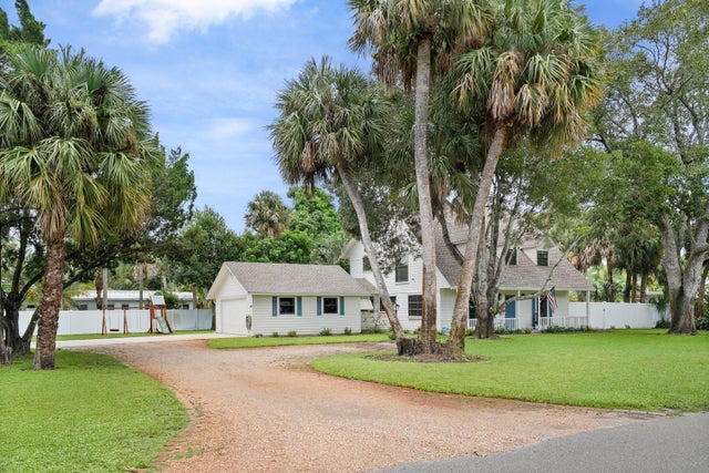 2 of 51 - 217 Se Oriole Avenue, Stuart, FL