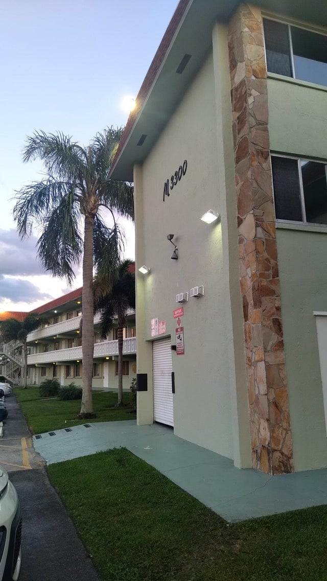 1 of 21 - 3300 Springdale Boulevard #208, Palm Springs, FL