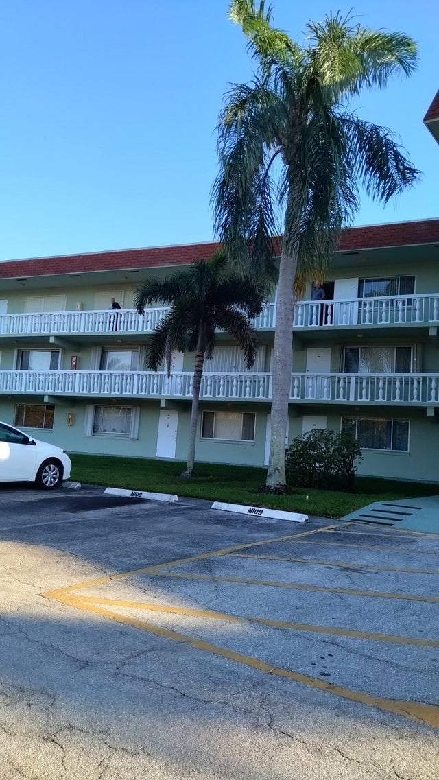3 of 21 - 3300 Springdale Boulevard #208, Palm Springs, FL