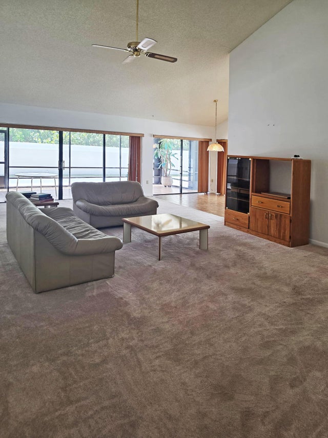 2 of 14 - 198 Ridge Road, Jupiter, FL