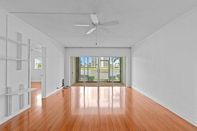 4 of 27 - 28 Yacht Club Drive #102, North Palm Beach, FL