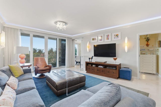 5 of 28 - 100 Royal Palm Way #f4, Palm Beach, FL